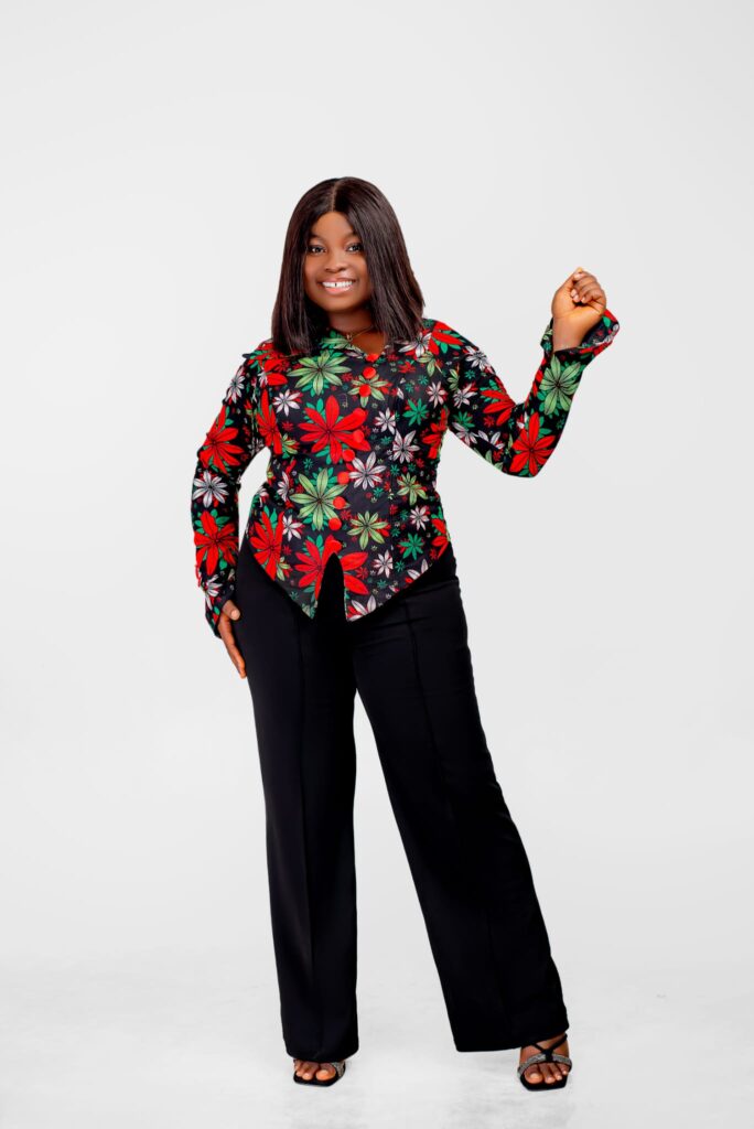 The Garden Noir Trouser Set
